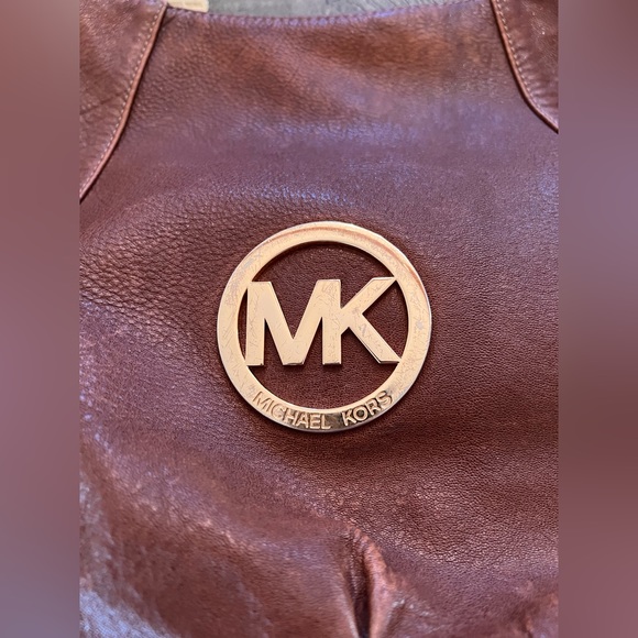 Vintage MICHAEL Michael Kors Brown Pebbled Leather Hobo Bag - Picture 16 of 16